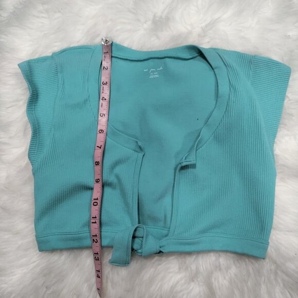 NWOT Urban Outfitters Out From Under Go For Gold Seamless Tie-Front Top Size M - Picture 9 of 10